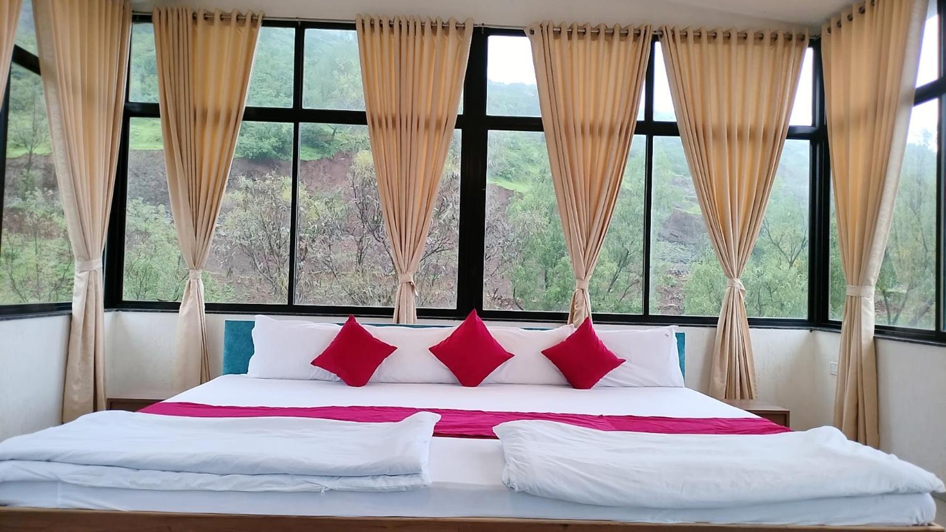 Golden Resort Igatpuri Exterior foto